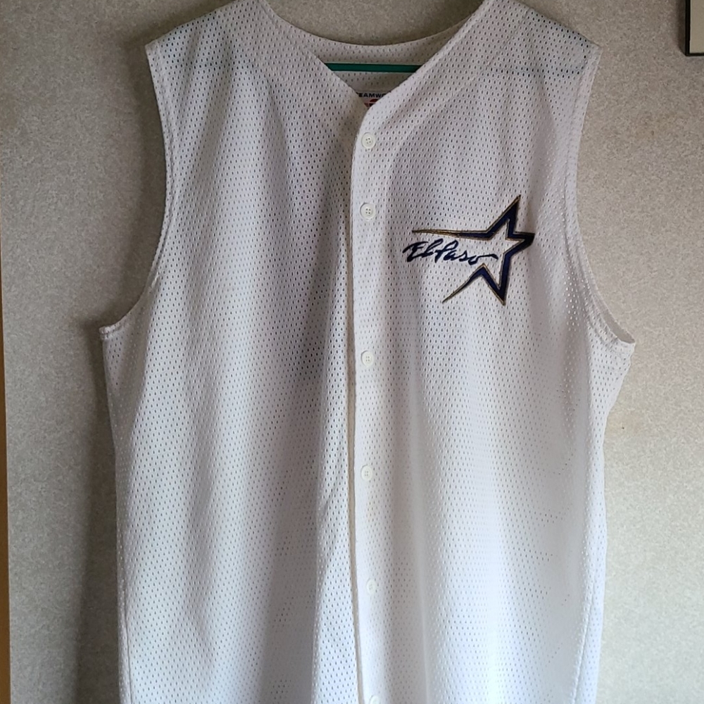 El Paso Athletic Wear